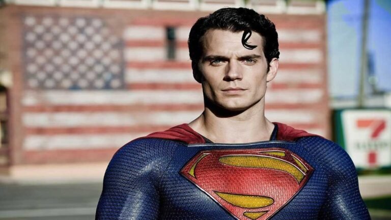 Hollywood star Henry Cavill has announced that he will not reprise his role as Superman.